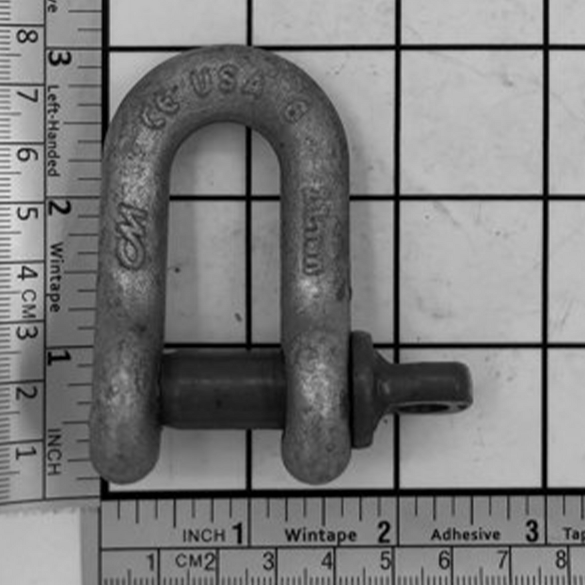 3/8" Carbon Chain Shackle - Screw Pin, Galvanized