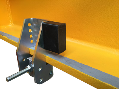 W-Beams with Flange Widths between 4.25" - 21.65" (2 Clamps included per box)